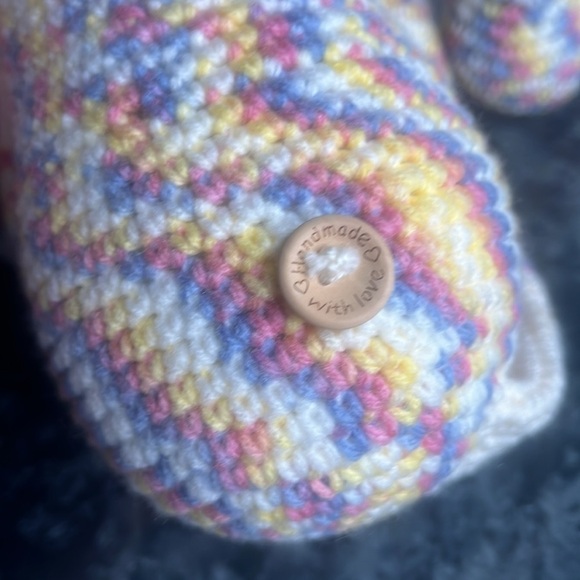 Handmade Crochet Giraffe Toy for Kids - Picture 3 of 8